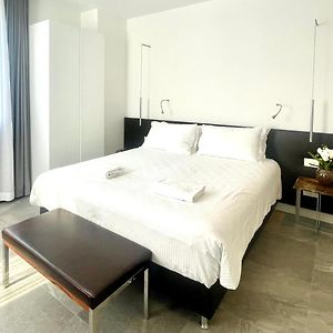 Camera standard con letto king size